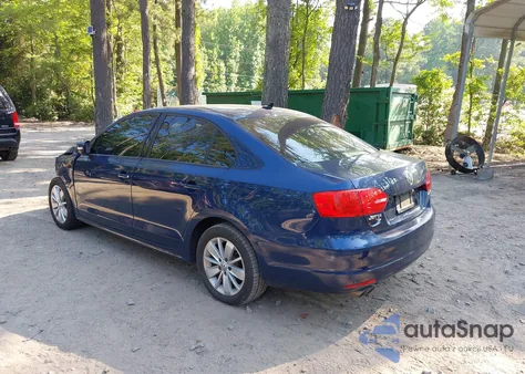 2012 Volkswagen Jetta Se W/Convenience Sunroof z USA, uszkodzony, nr VIN 3VWDX7AJ4CM452108